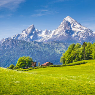 Mountain Scenery Wallpaper for Walls