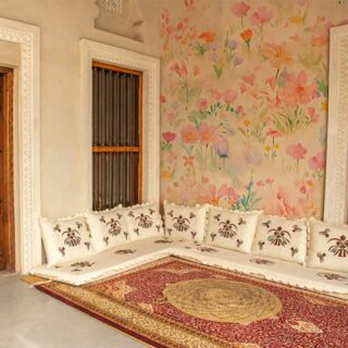 Eleganza, Pastel Colorful Watercolor Tulip Flowers Wallpaper Mural