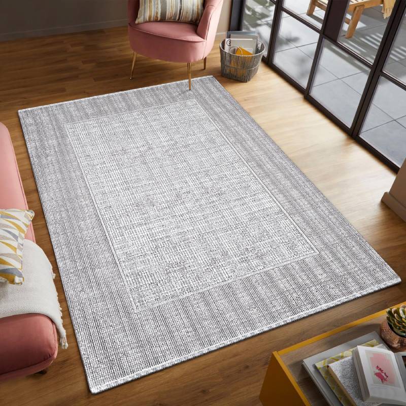 Anti skid rug