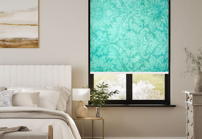 Elegant Damask Texture Window Outside Roller Blind