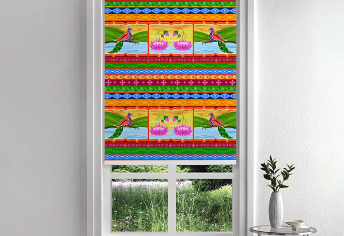 Beautiful Truck Art Style Inside Roller Blind