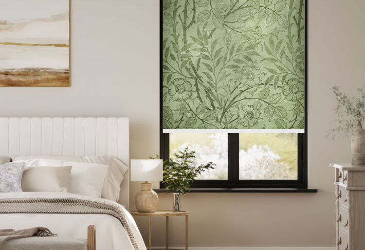 Vintage Botanical Garden Outside Roller Blind