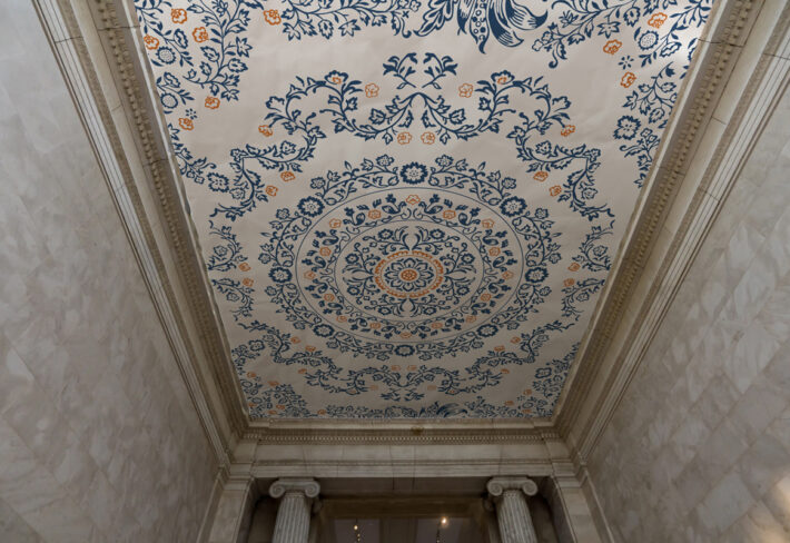 Porcelaine, Delicate Blue Florals Circular Medallion Mural mockup