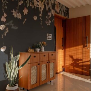 Hanging Garden, Deep Charcoal Blossom Wallpaper Mural mockup